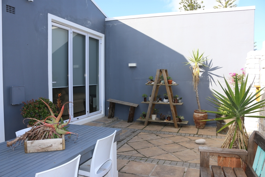 To Let 3 Bedroom Property for Rent in Kommetjie Western Cape